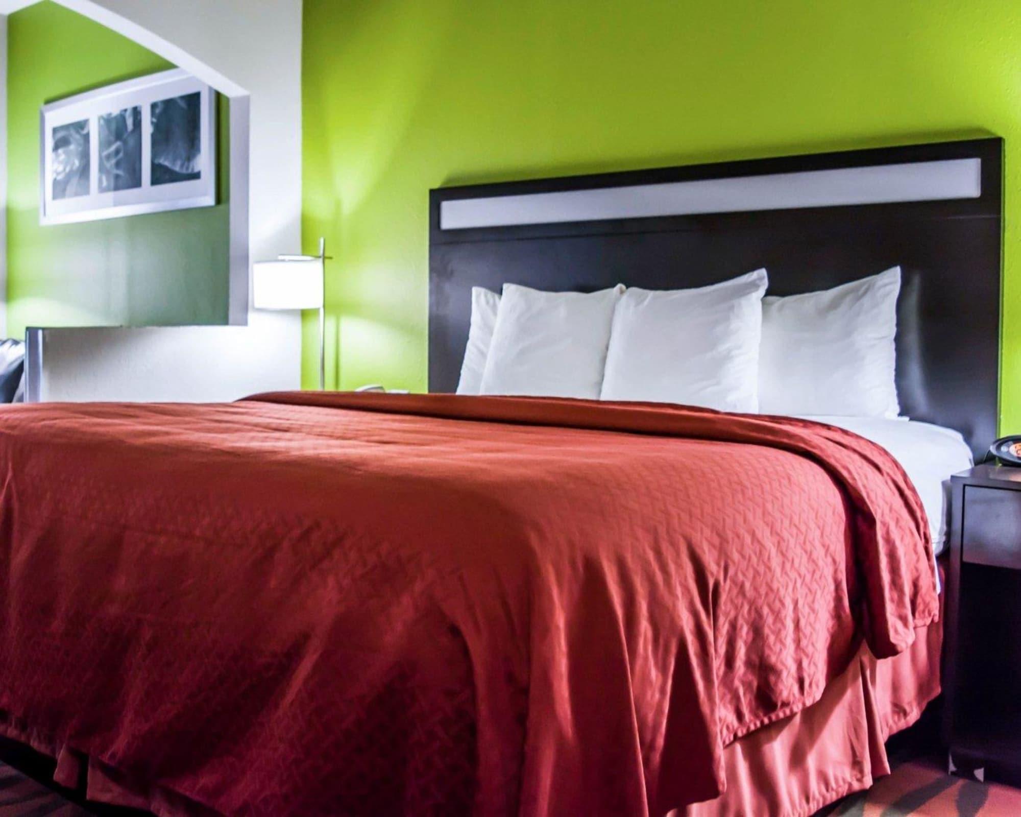 Quality Suites Fort Myers Airport I-75 מראה חיצוני תמונה