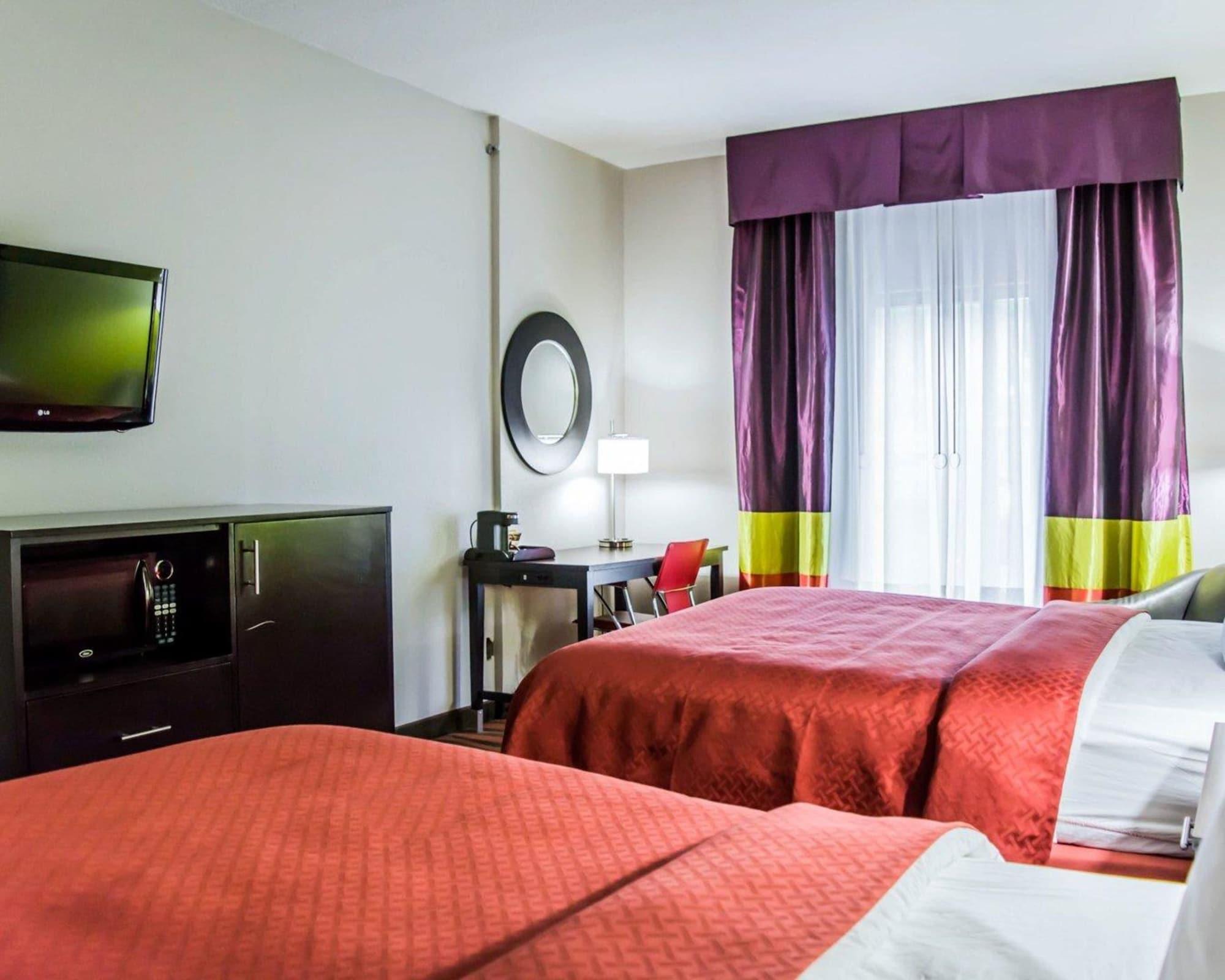 Quality Suites Fort Myers Airport I-75 מראה חיצוני תמונה